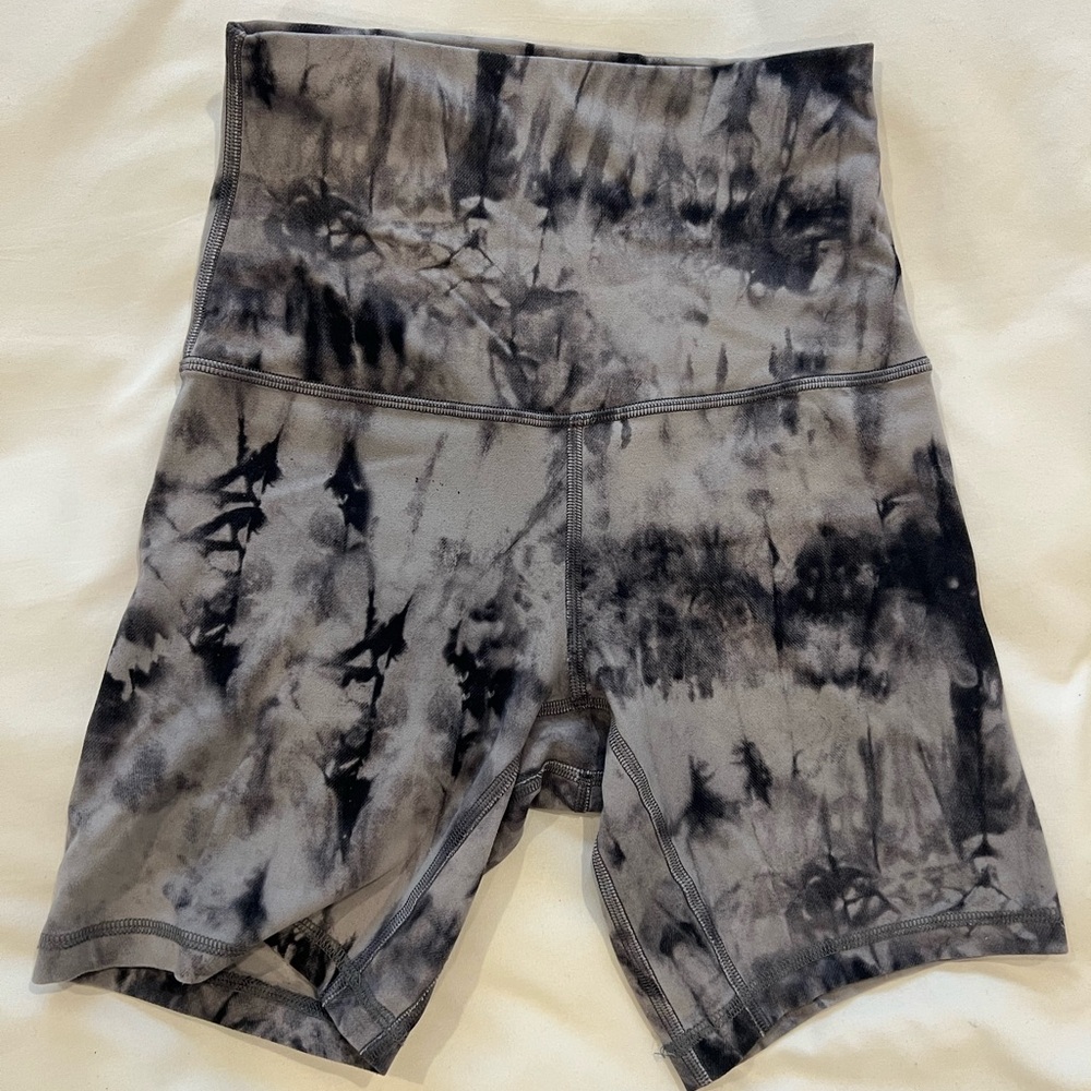 Lululemon Align Short